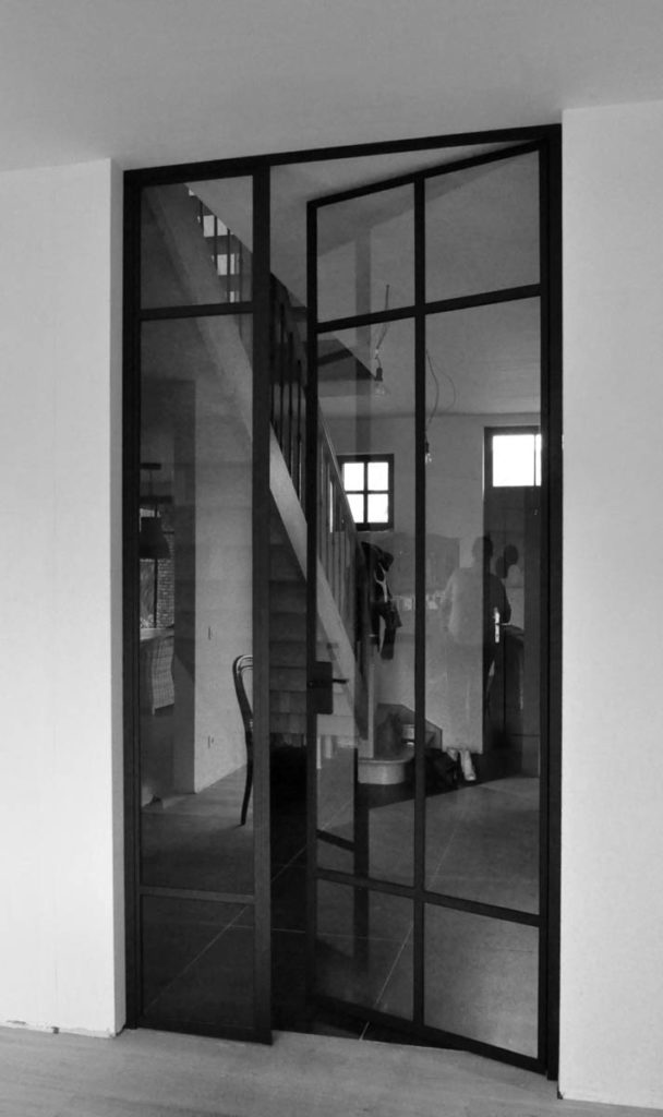 compressie Site lijn Articulatie Smeedijzeren deuren en stalen binnendeuren – Smederij De Stijl met atelier  in Beerse
